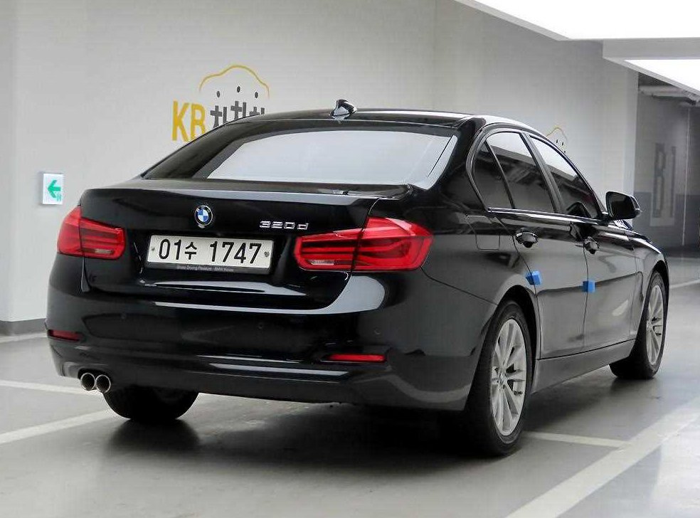 BMW 3시리즈 320d 사진 4