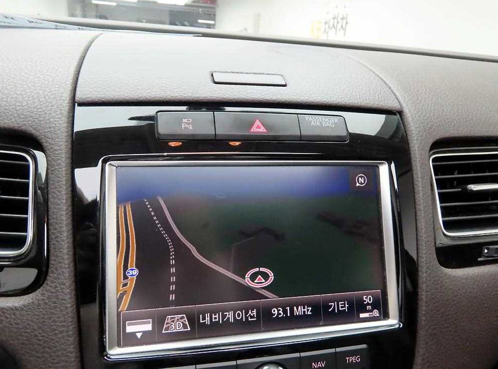 폭스바겐 투아렉 V6 3.0 TDI 블루모션 사진 14