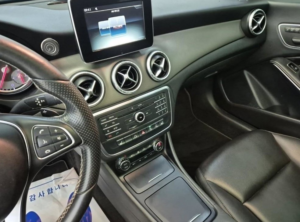 벤츠 CLA 클래스 CLA 200 CDI 사진 10