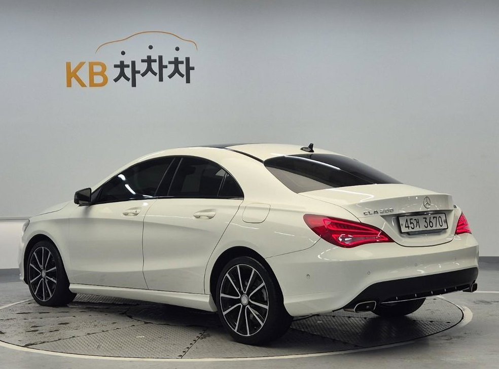벤츠 CLA 클래스 CLA 200 CDI 사진 2