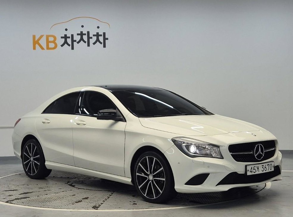 벤츠 CLA 클래스 CLA 200 CDI 사진 4