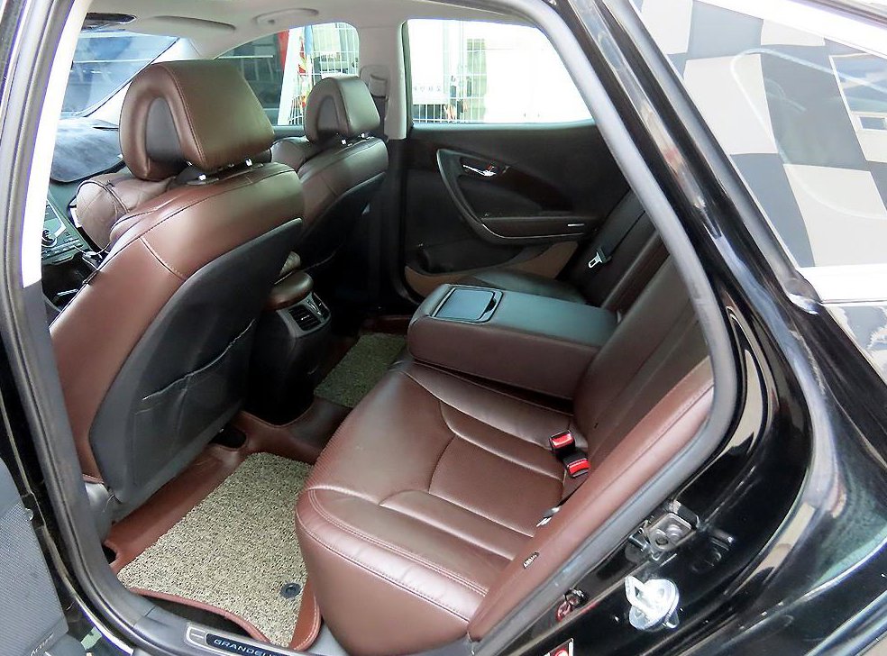 현대 그랜저 HG220 PREMIUM 사진 6