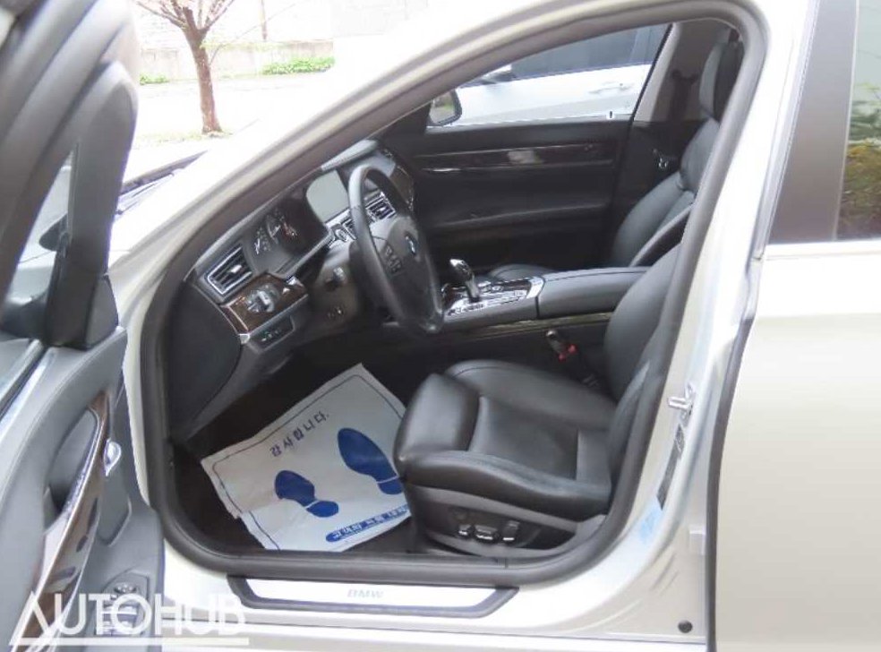 BMW 7시리즈 750 사진 13