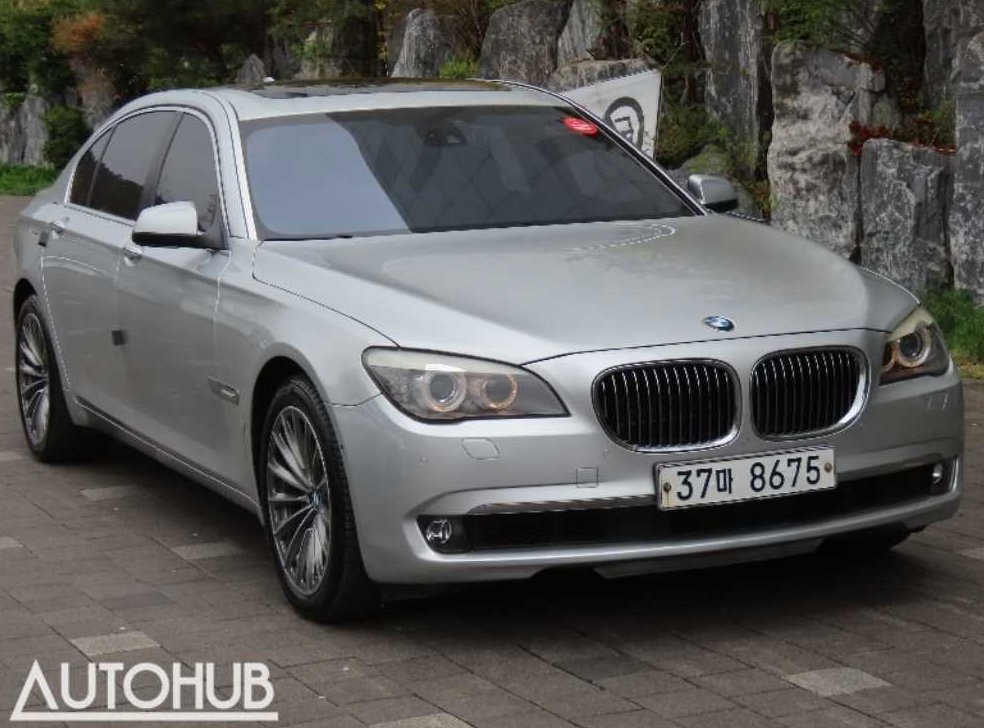BMW 7시리즈 750 사진 2