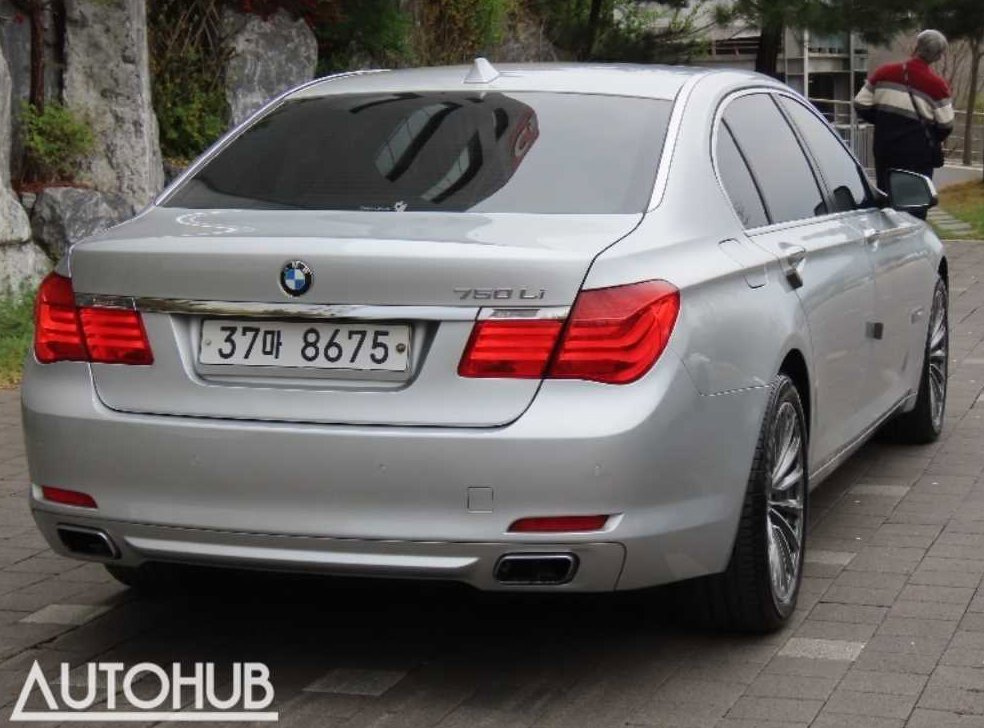 BMW 7시리즈 750 사진 3