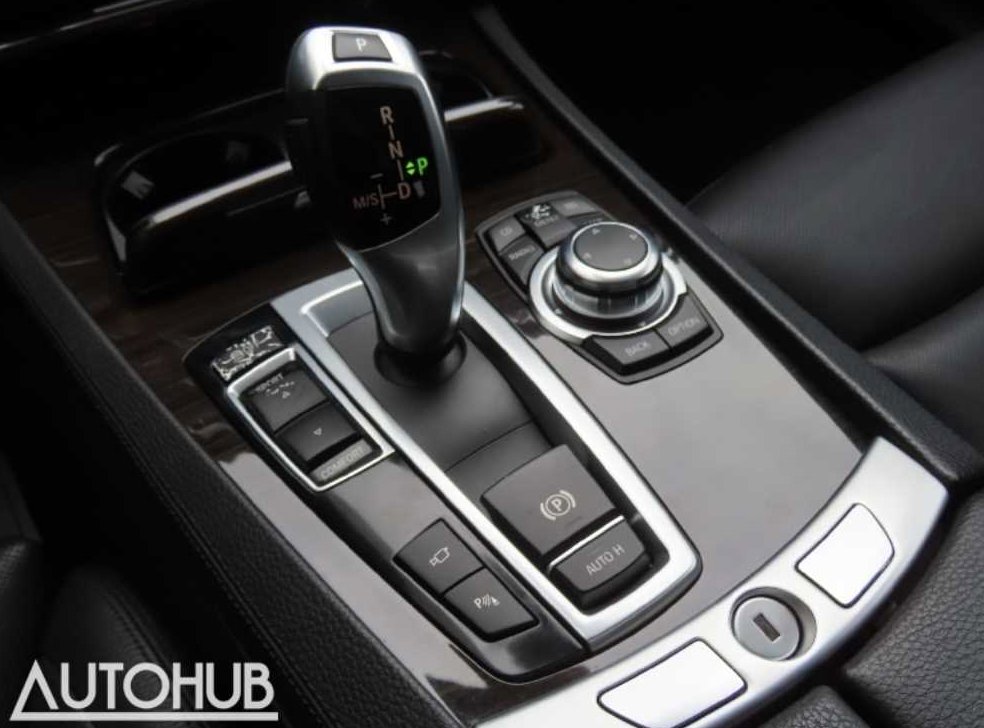 BMW 7시리즈 750 사진 7