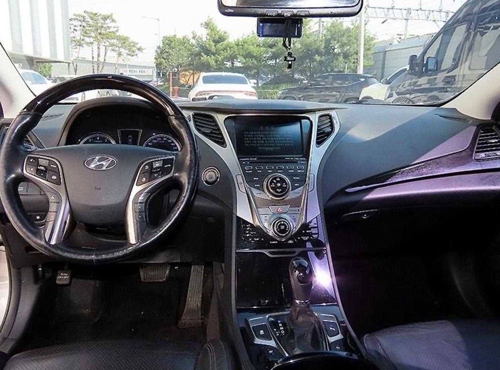현대 그랜저 HG300 PRIME 사진 8