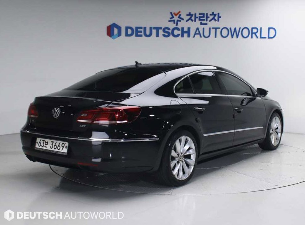 폭스바겐 CC 2.0 TSI 사진 2