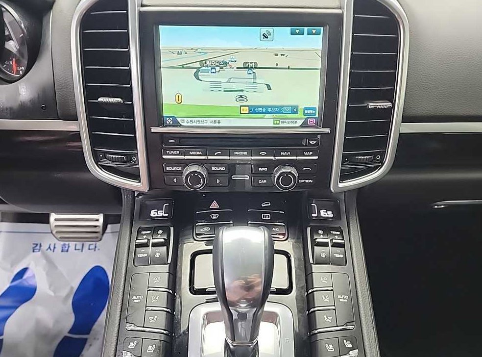 포르쉐 카이엔 4.2 S 디젤 사진 10