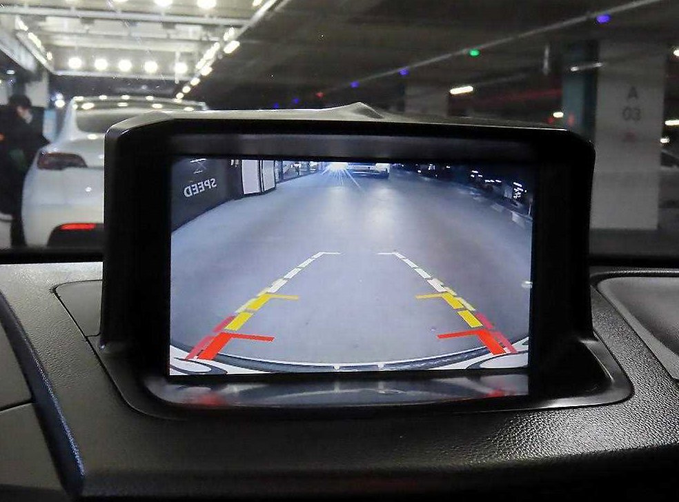 KG모빌리티(쌍용)  티볼리 4WD 디젤 1.6 RX 사진 13