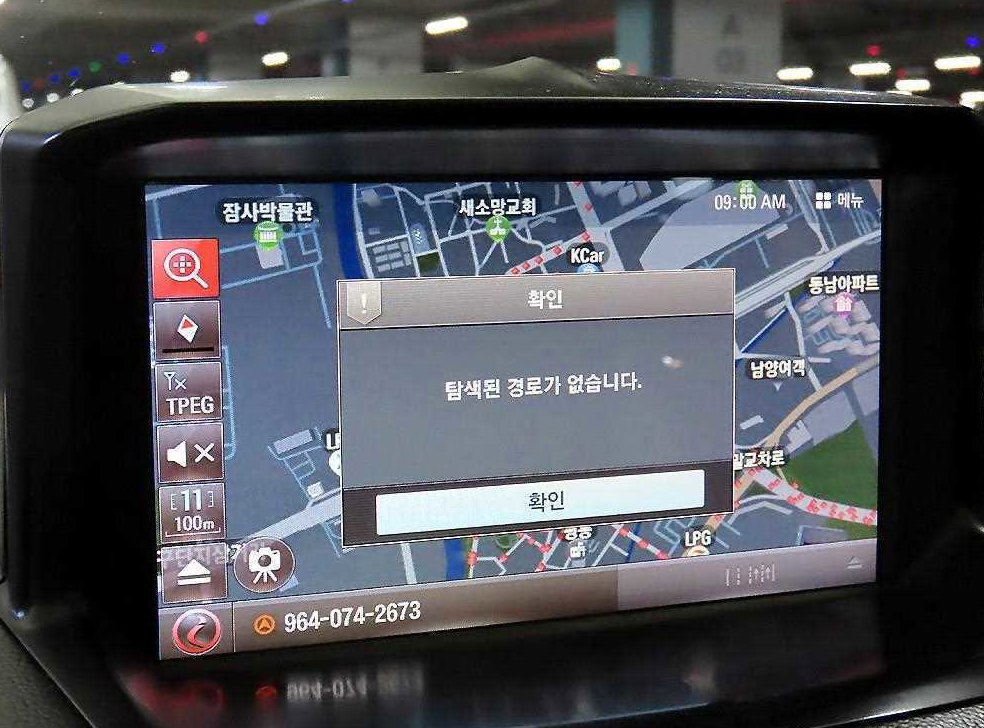 KG모빌리티(쌍용)  티볼리 4WD 디젤 1.6 RX 사진 14