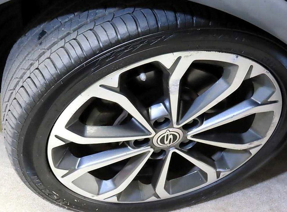 KG모빌리티(쌍용)  티볼리 4WD 디젤 1.6 RX 사진 20