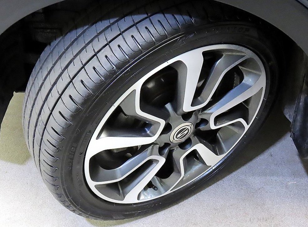 KG모빌리티(쌍용)  티볼리 가솔린 2WD 1.6 VX 사진 20