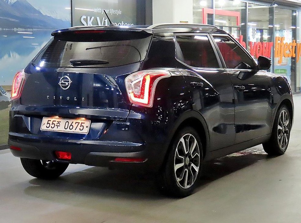 KG모빌리티(쌍용)  티볼리 가솔린 2WD 1.6 VX 사진 4
