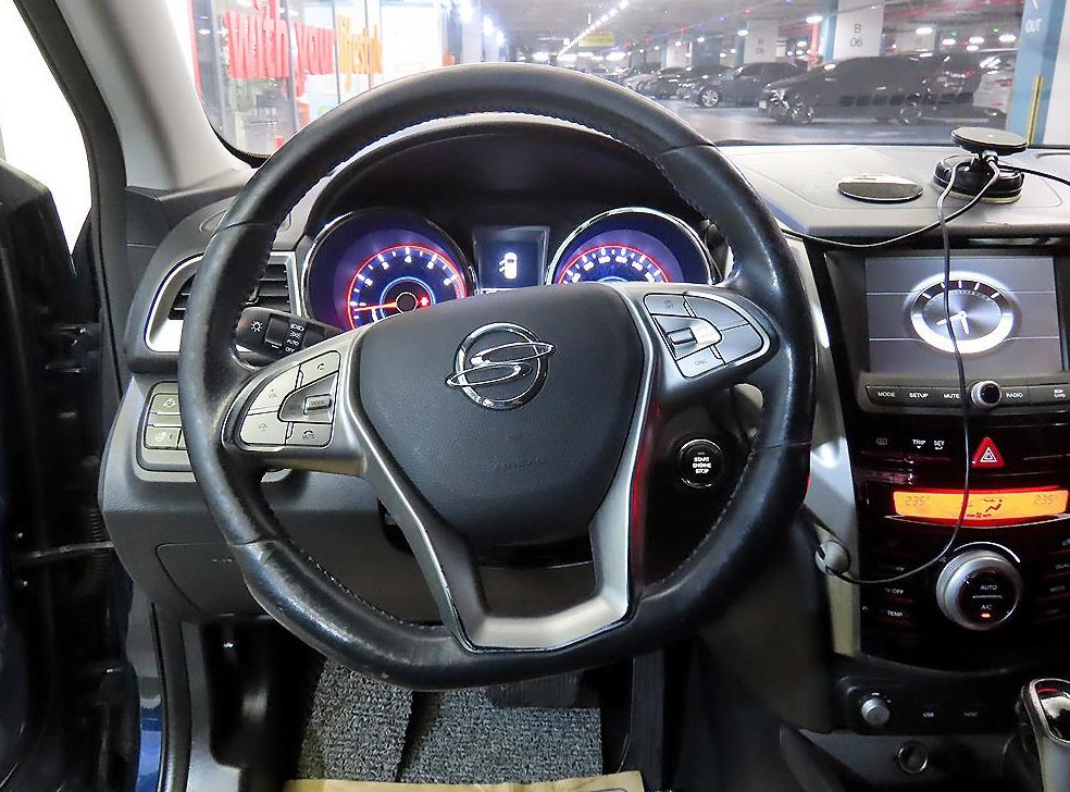 KG모빌리티(쌍용)  티볼리 가솔린 2WD 1.6 VX 사진 8