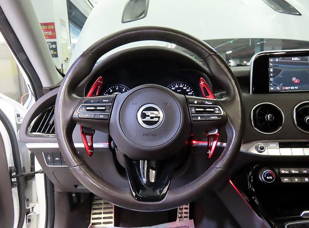 기아 스팅어 가솔린 2.0 터보 AWD 사진 8