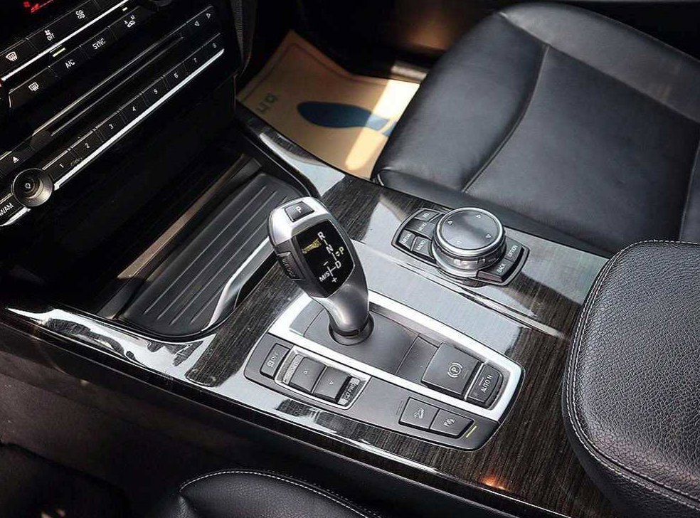 BMW X4  xDrive 20d 사진 11