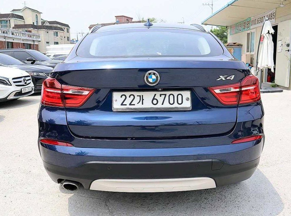 BMW X4  xDrive 20d 사진 5