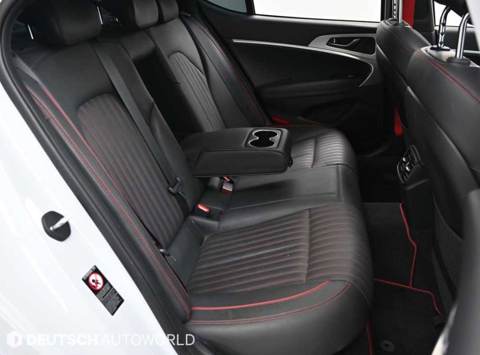 제네시스 G70 3.3T 스포츠 AWD 사진 12