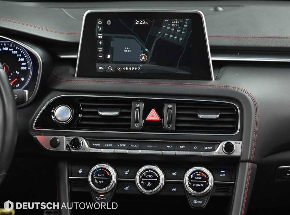 제네시스 G70 3.3T 스포츠 AWD 사진 14