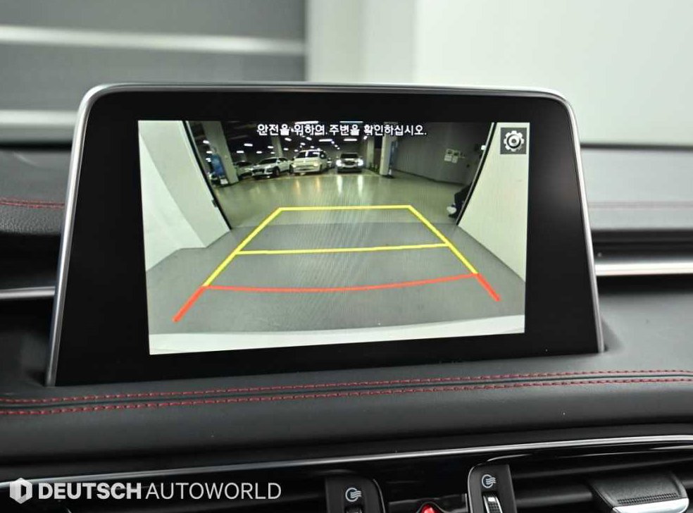 제네시스 G70 3.3T 스포츠 AWD 사진 15