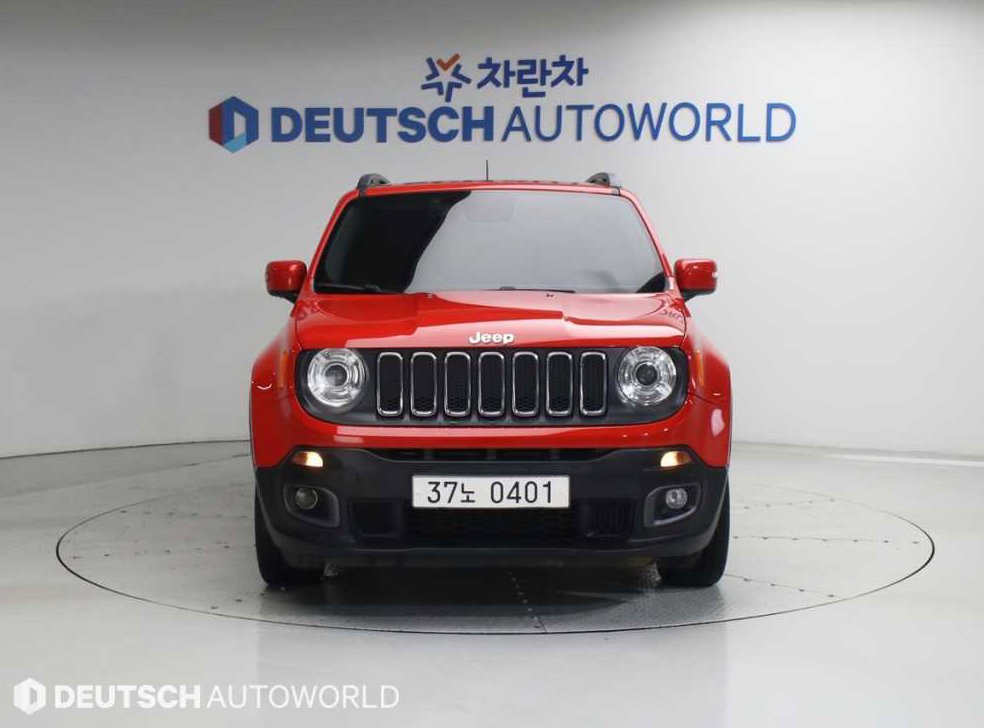 지프 레니게이드 2.0 디젤 론지튜드 AWD 사진 3