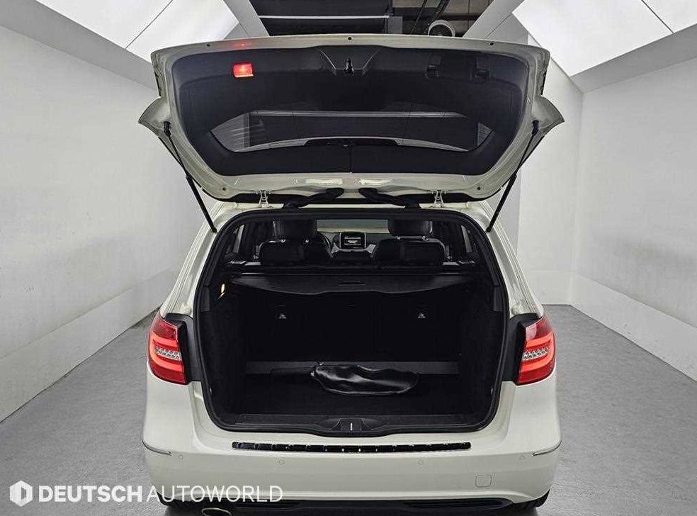 벤츠 B 클래스 (MY B) B200 CDI 블루이피션시 스포츠팩 사진 19