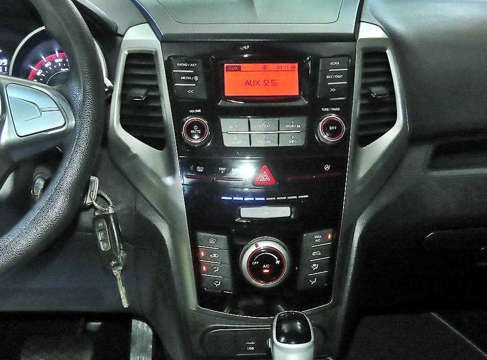KG모빌리티(쌍용)  티볼리 가솔린 2WD 1.6 TX 사진 11