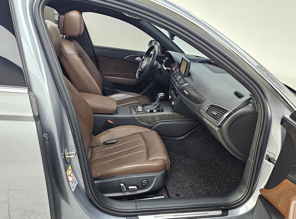 아우디 A6 35 TDI 콰트로 사진 11