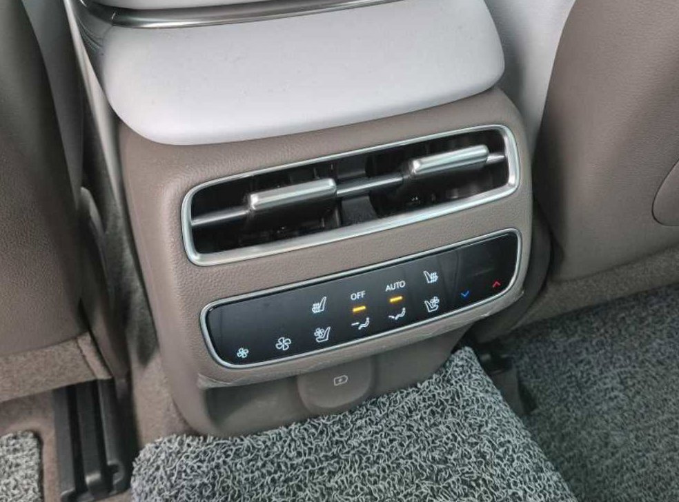 제네시스 GV70 2.5T 가솔린 2WD 사진 19