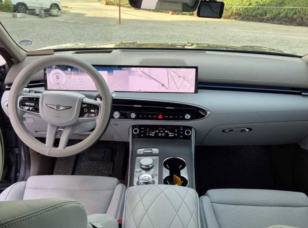 제네시스 GV70 2.5T 가솔린 2WD 사진 8