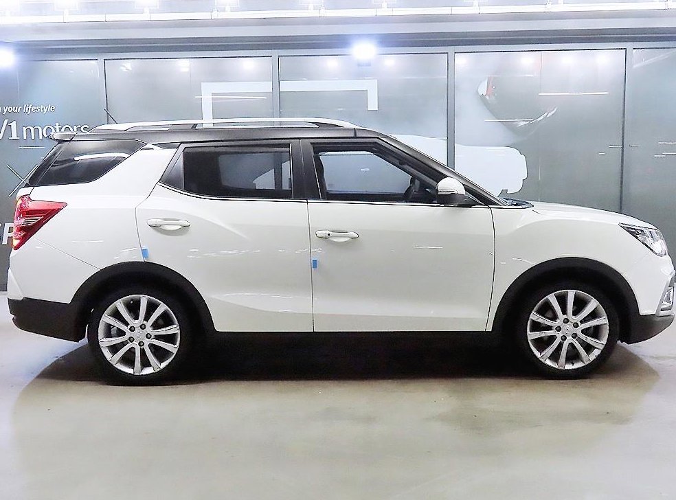 KG모빌리티(쌍용)  티볼리 2WD 가솔린 1.6 IX 사진 3