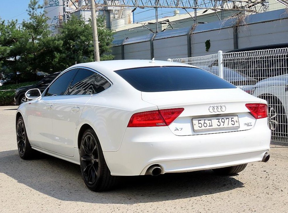 아우디 A7 3.0 TFSI 콰트로 엔트리 사진 3