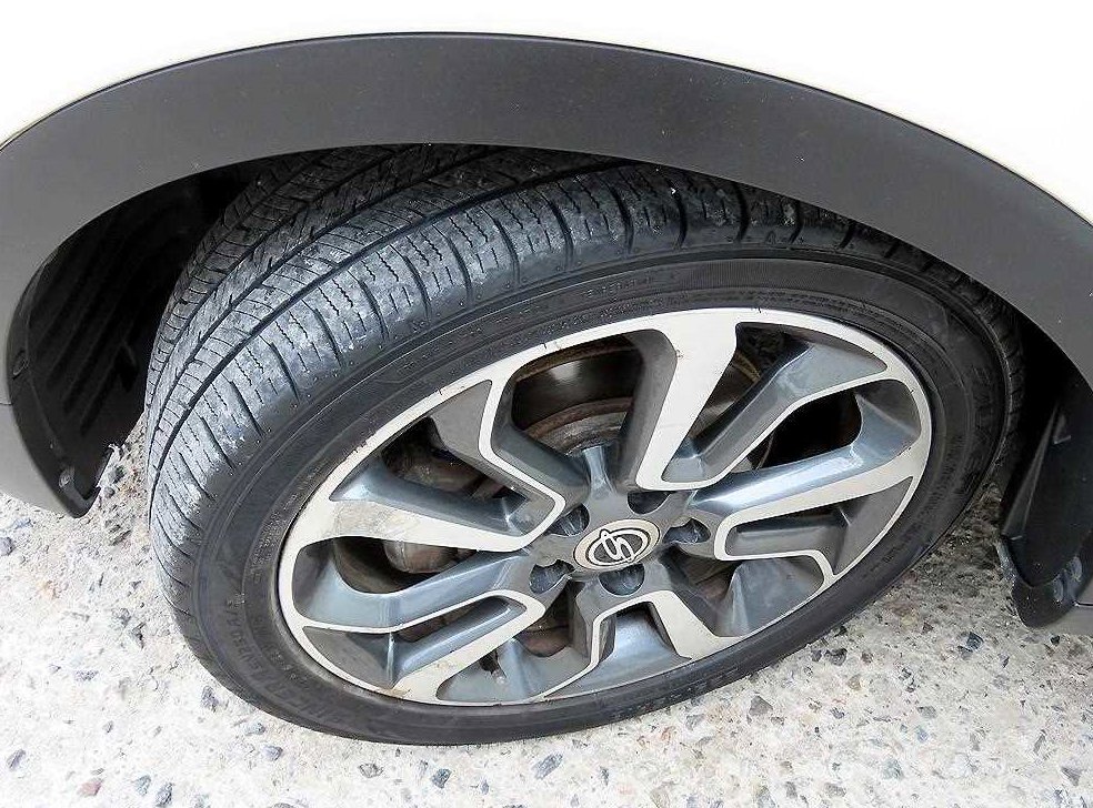 KG모빌리티(쌍용)  티볼리 디젤 2WD 1.6 VX 사진 20