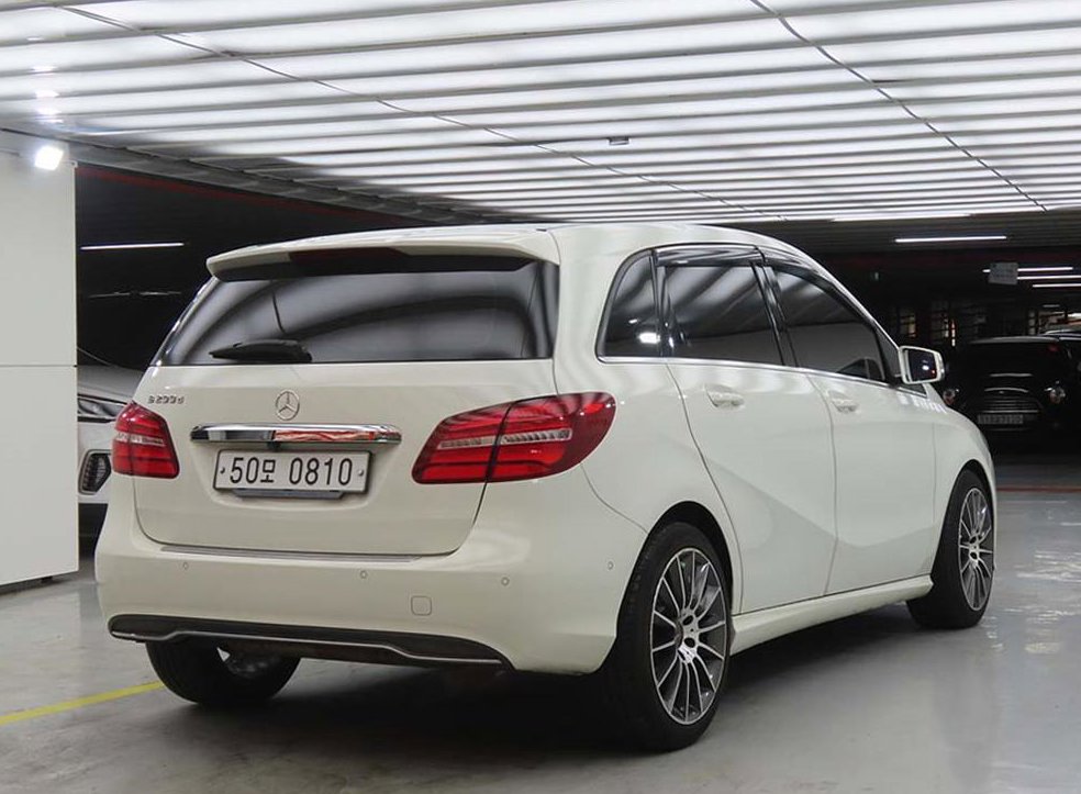 벤츠 B 클래스 (MY B) B200 d 사진 4