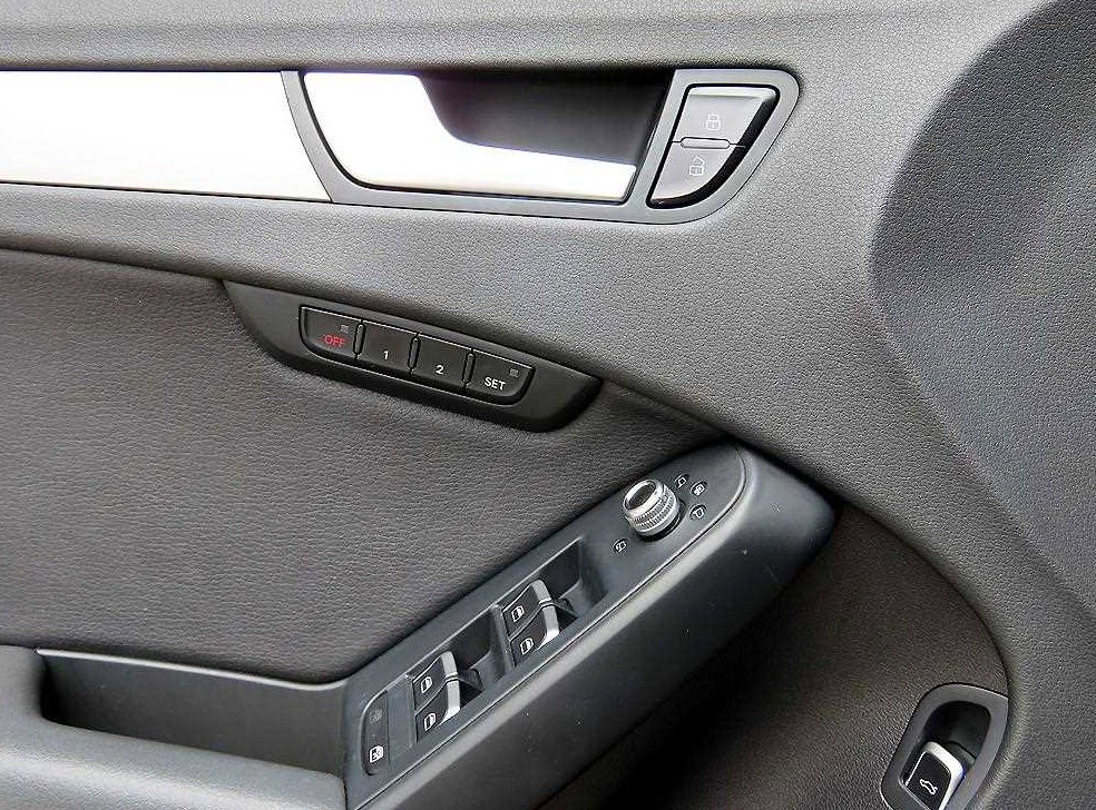 아우디 A4 2.0 TDI 사진 11