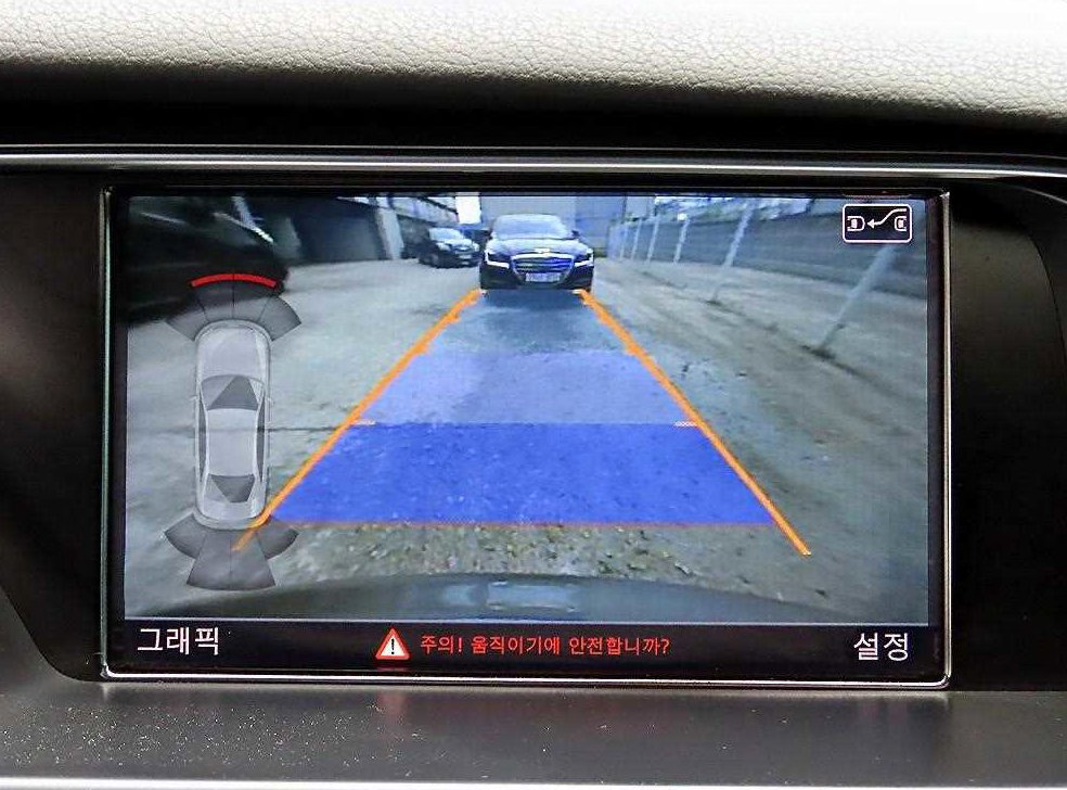 아우디 A4 2.0 TDI 사진 14