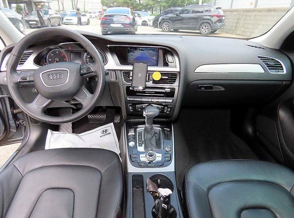 아우디 A4 2.0 TDI 사진 7