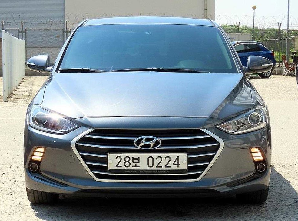 현대 아반떼 1.6 e-VGT 스마트 스페셜