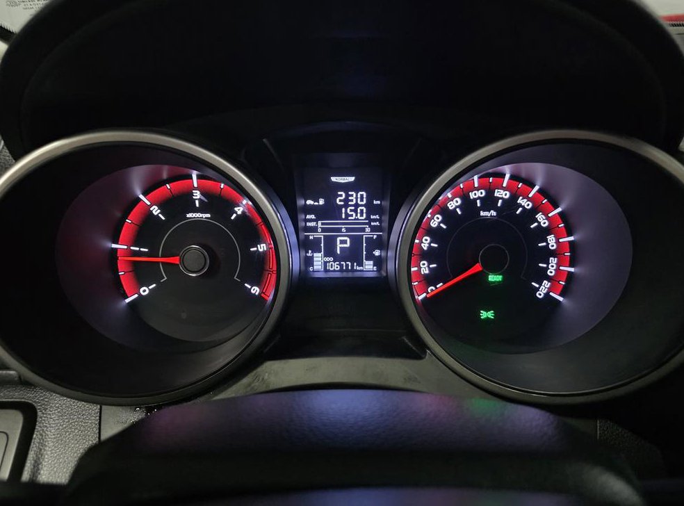 KG모빌리티(쌍용)  티볼리 2WD 디젤 1.6 IX 사진 6