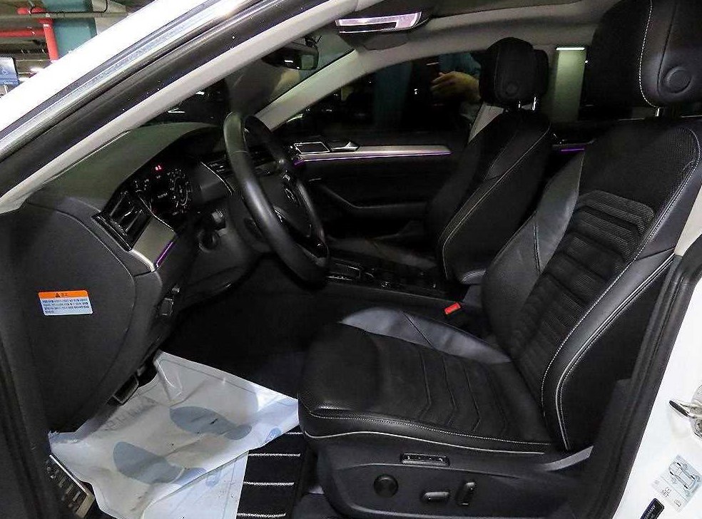 폭스바겐 아테온 2.0 TDI 프레스티지 사진 6