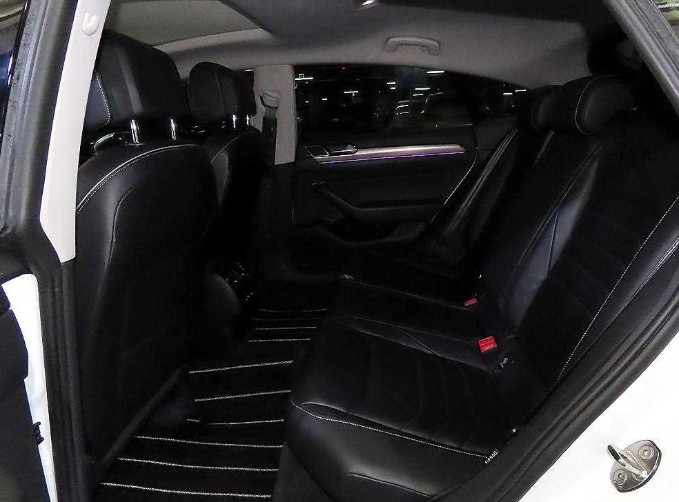 폭스바겐 아테온 2.0 TDI 프레스티지 사진 7
