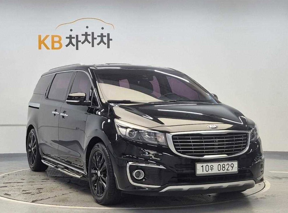 기아 카니발 디젤 9인승 프레스티지 사진 4