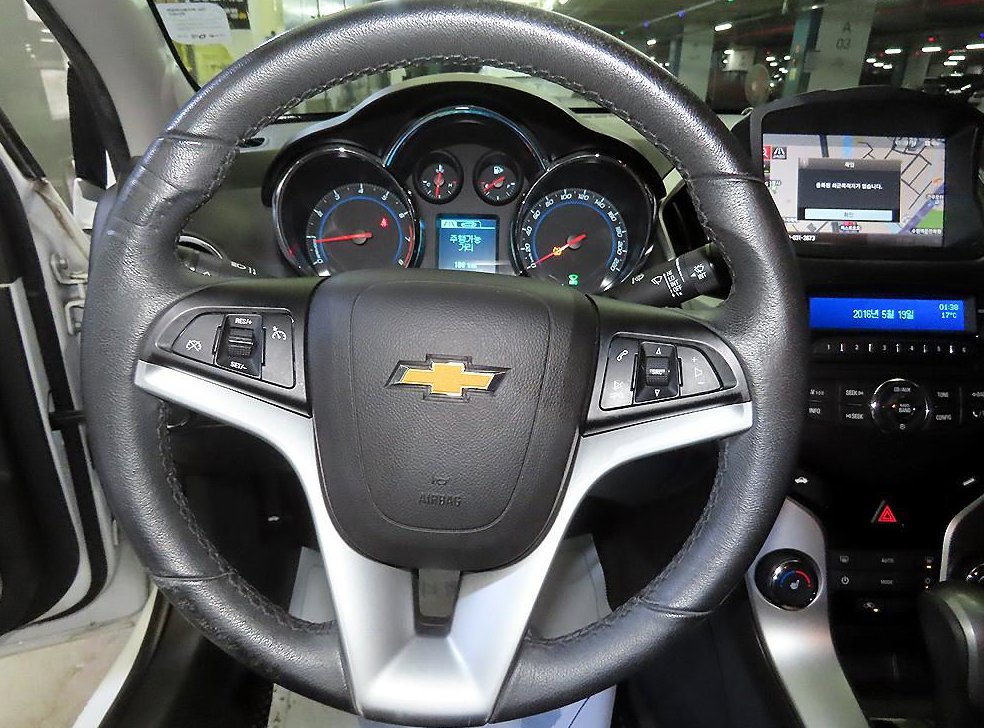 쉐보레 크루즈 1.8 LTZ 사진 8