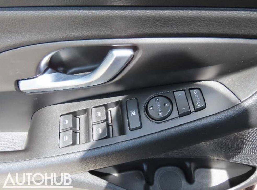 현대 i30 1.4 터보 사진 13