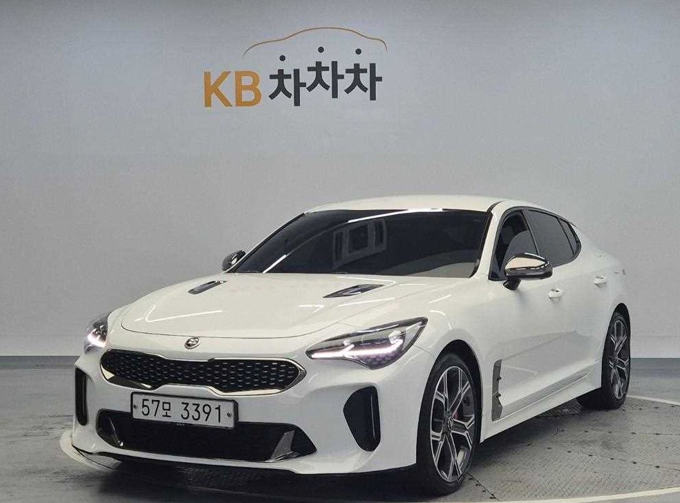 기아 스팅어 가솔린 2.0 터보 AWD