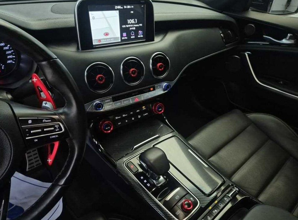 기아 스팅어 가솔린 2.0 터보 AWD 사진 10