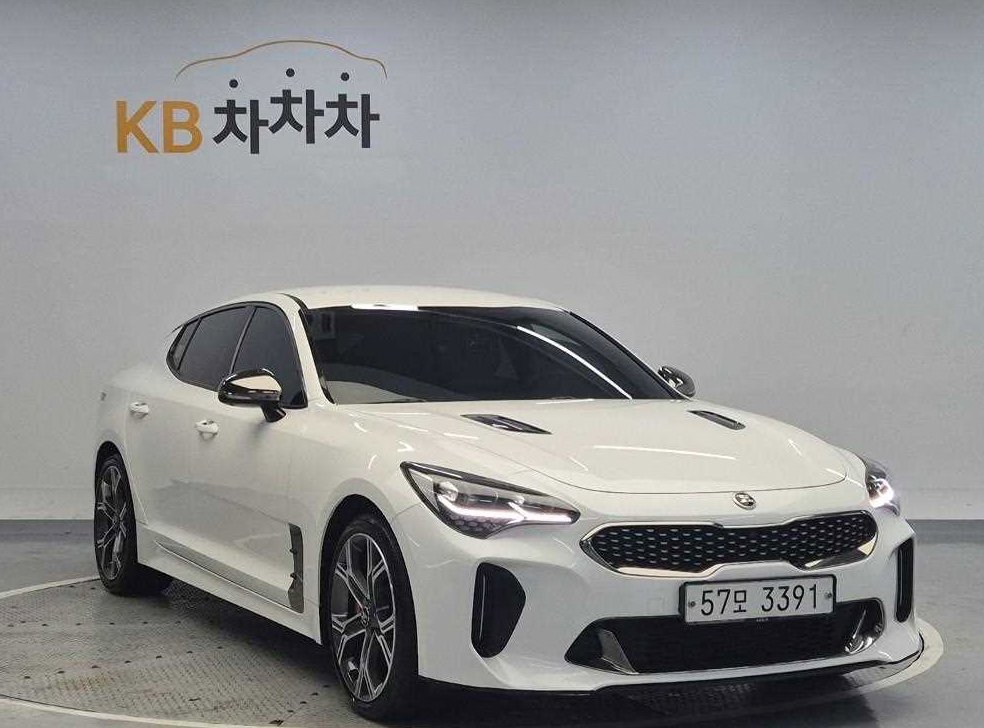 기아 스팅어 가솔린 2.0 터보 AWD 사진 4