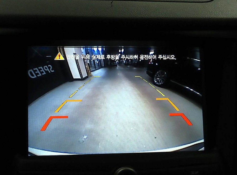 KG모빌리티(쌍용)  티볼리 가솔린 2WD 1.6 LX 사진 16