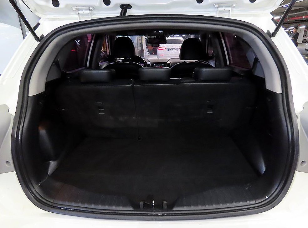KG모빌리티(쌍용)  티볼리 가솔린 2WD 1.6 LX 사진 18